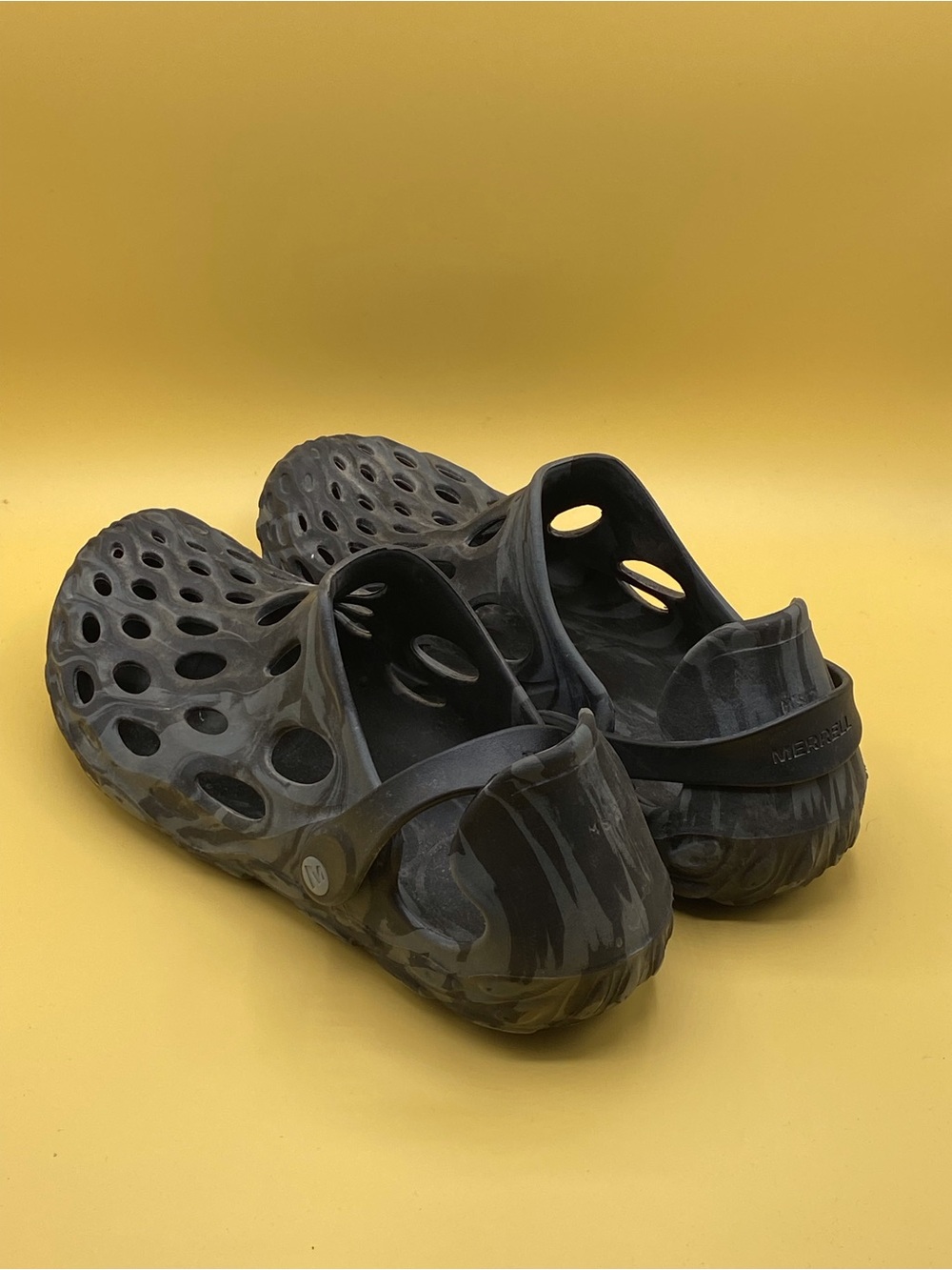 Merrell Black Ventilated Slip-On Clog - Picture 3 of 4